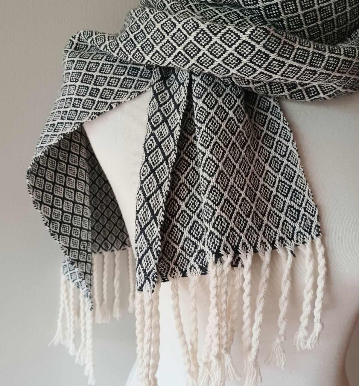 Black and White Diamond Scarf
