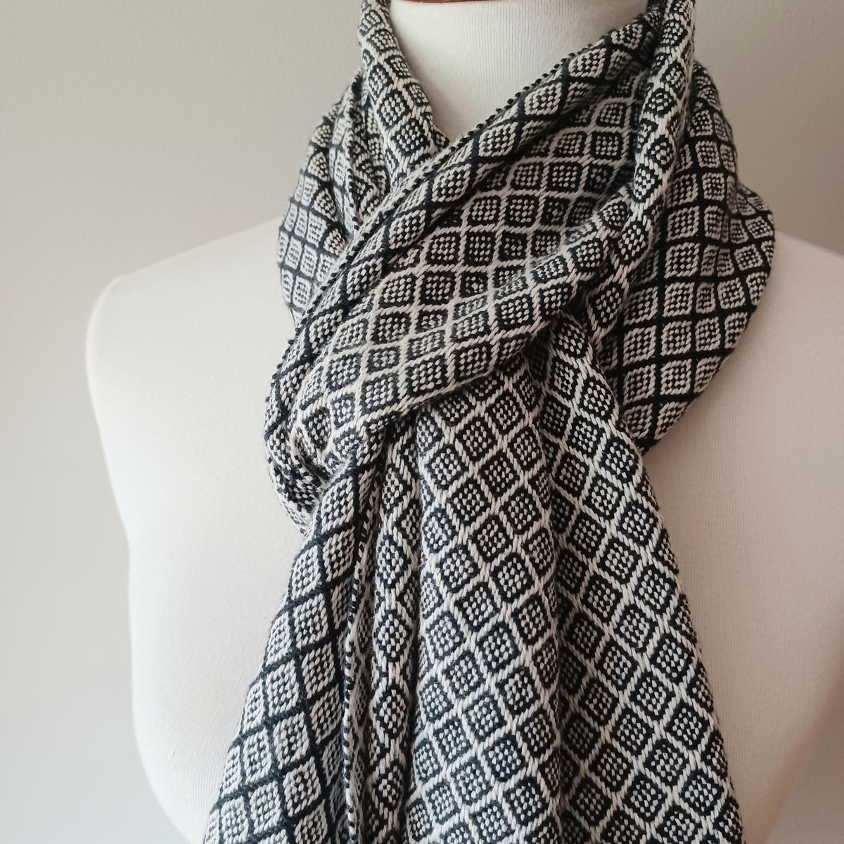 Black and White Diamond Scarf